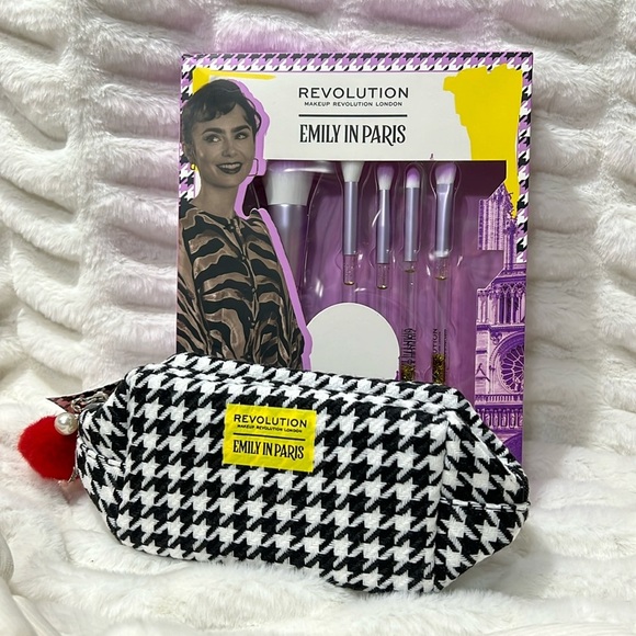 Revolution Other - HOST PICK Revolution Emily in Paris 5 Piece Brush Set & Makeup Set